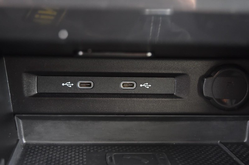 Volkswagen Tiguan Vehicle Image 16