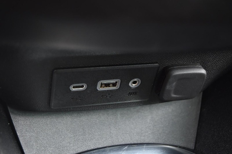 Chevrolet Malibu Vehicle Image 14