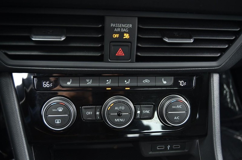 Volkswagen Jetta Vehicle Image 15