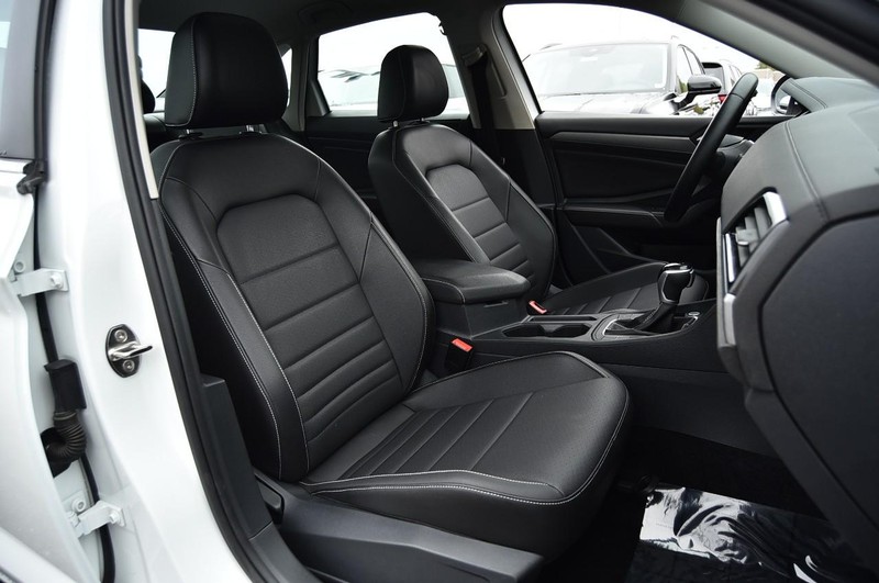 Volkswagen Jetta Vehicle Image 21