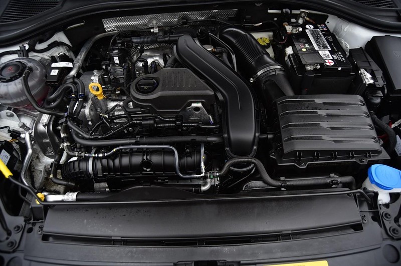 Volkswagen Jetta Vehicle Image 25