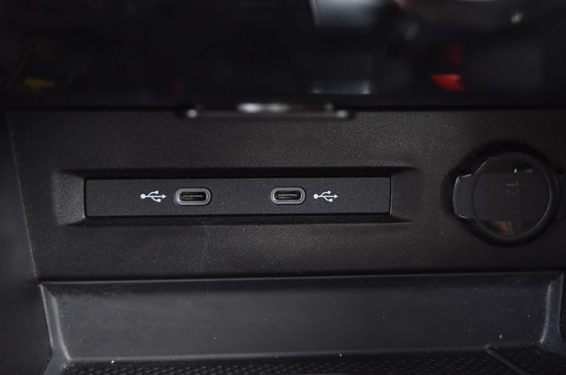 Volkswagen Taos Vehicle Image 16