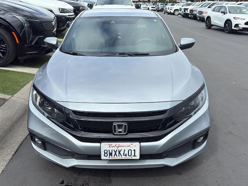 Honda Civic Sedan Vehicle Full-screen Gallery Image 08