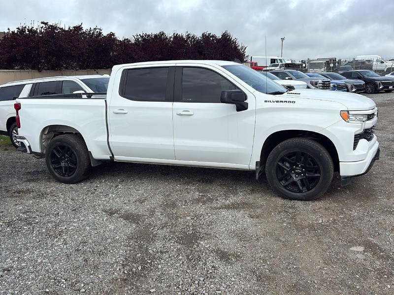 Chevrolet Silverado 1500 Vehicle Full-screen Gallery Image 04