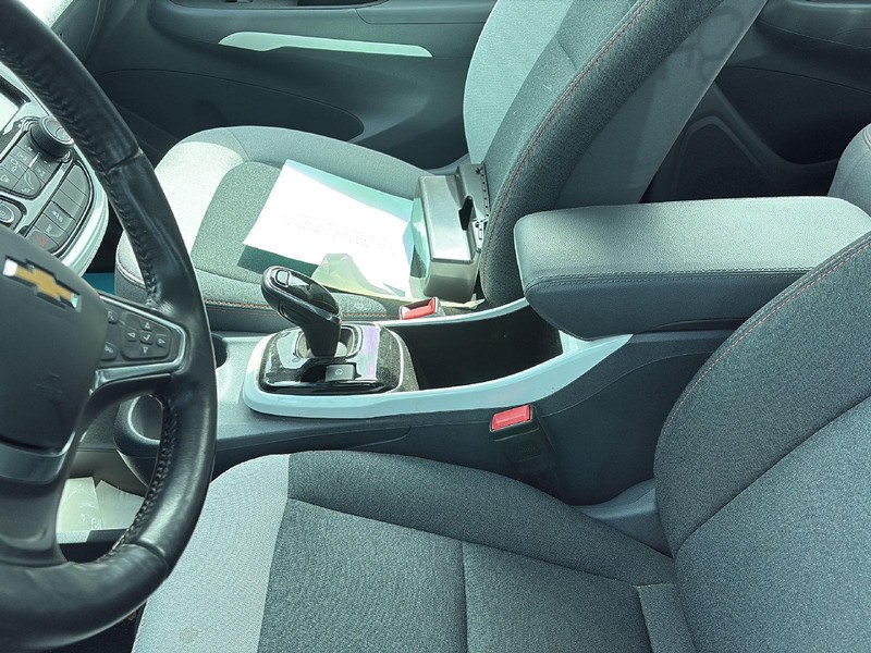 Chevrolet Bolt EV Vehicle Full-screen Gallery Image 07