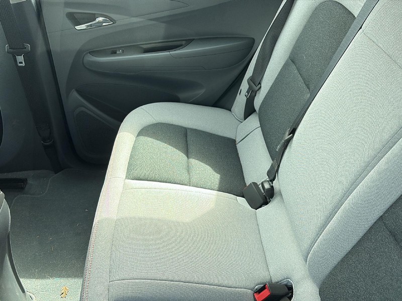 Chevrolet Bolt EV Vehicle Full-screen Gallery Image 09