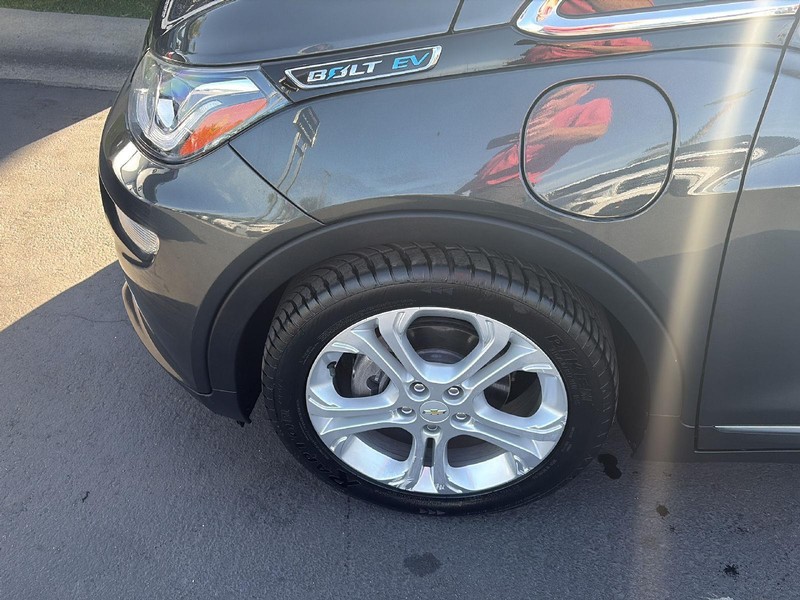 Chevrolet Bolt EV Vehicle Full-screen Gallery Image 19