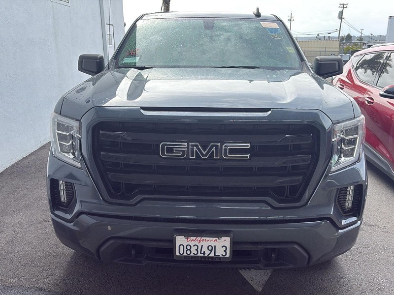 GMC Sierra 1500 Vehicle Full-screen Gallery Image 02