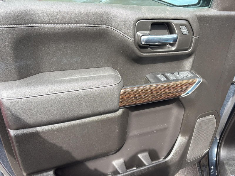 GMC Sierra 1500 Vehicle Full-screen Gallery Image 08