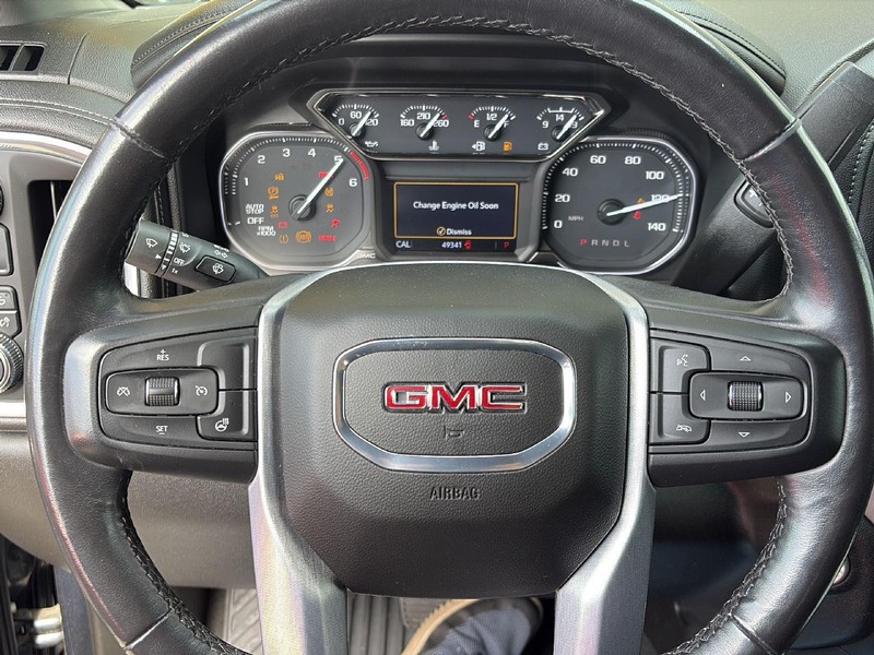 GMC Sierra 1500 Vehicle Full-screen Gallery Image 10