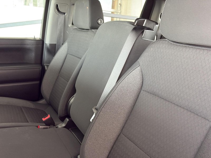 GMC Sierra 1500 Vehicle Full-screen Gallery Image 21