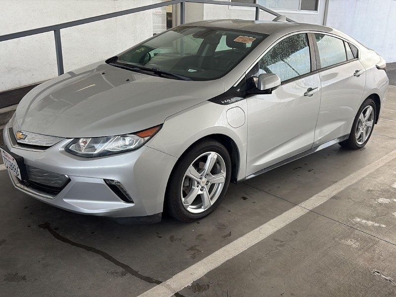 Chevrolet Volt Vehicle Full-screen Gallery Image 02