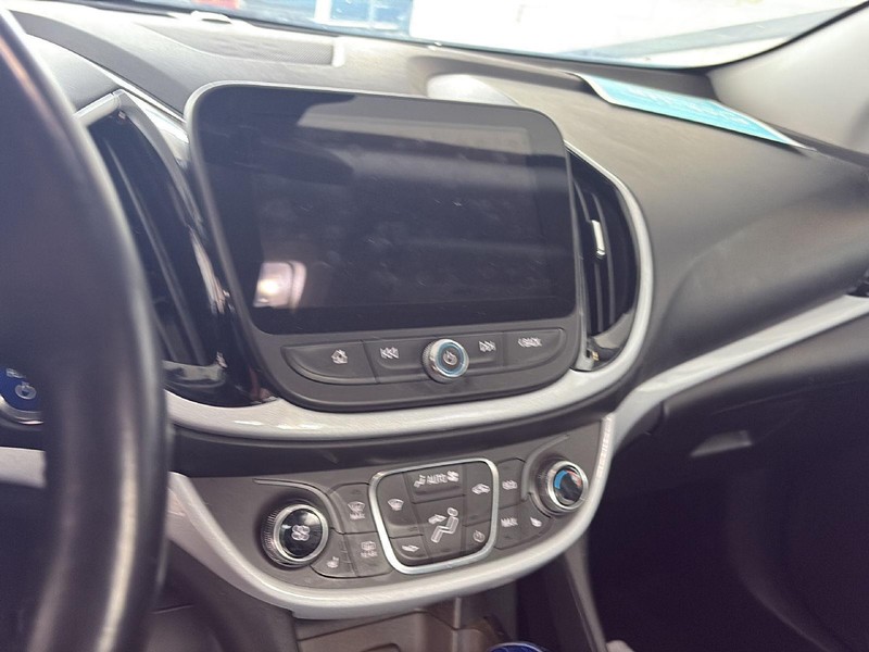 Chevrolet Volt Vehicle Full-screen Gallery Image 13