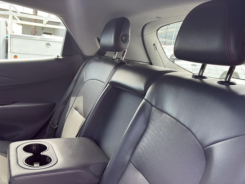 Chevrolet Bolt EV Vehicle Full-screen Gallery Image 31