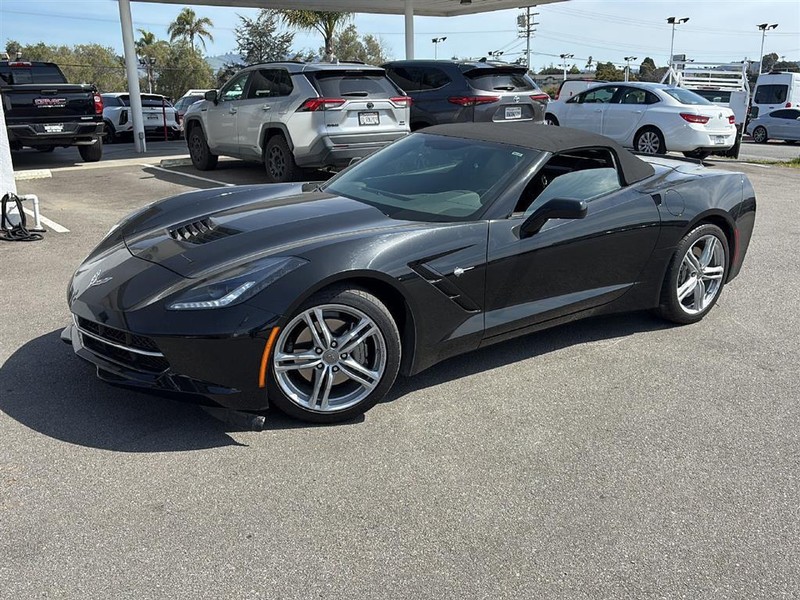 Chevrolet Corvette Vehicle Full-screen Gallery Image 06