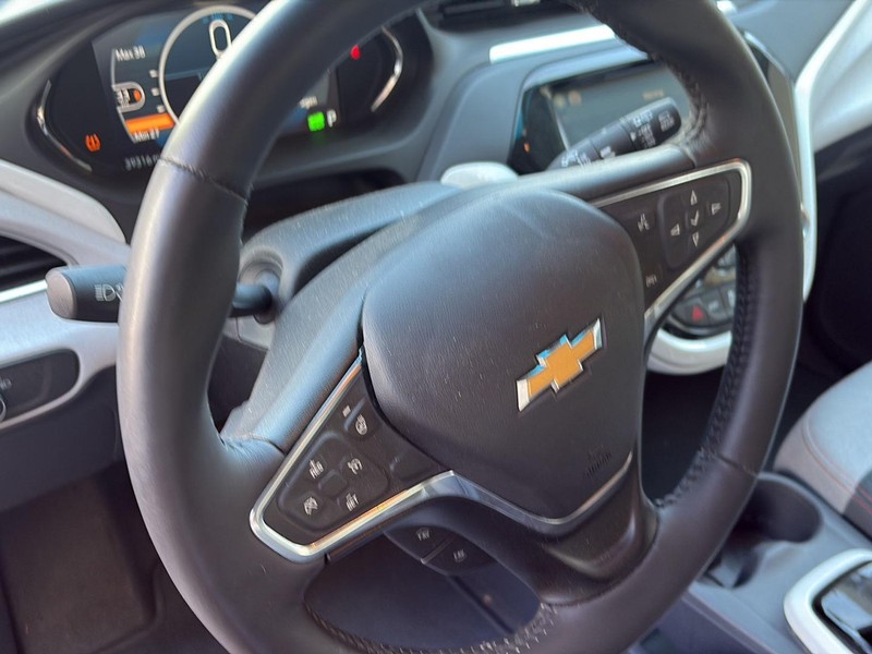 Chevrolet Bolt EV Vehicle Full-screen Gallery Image 14