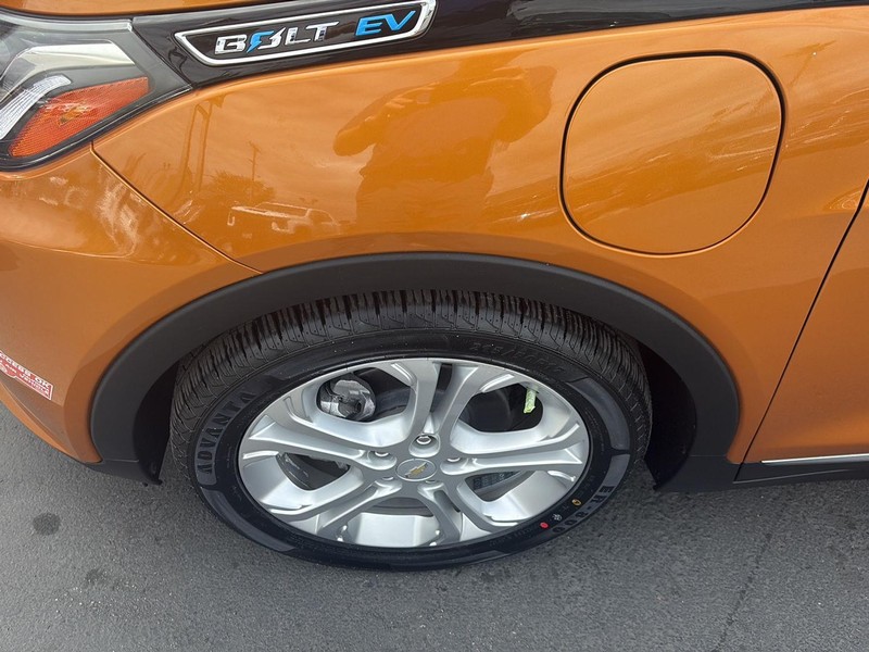 Chevrolet Bolt EV Vehicle Full-screen Gallery Image 22