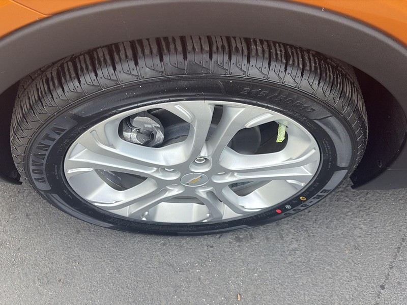 Chevrolet Bolt EV Vehicle Full-screen Gallery Image 23