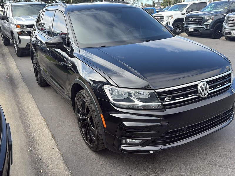 Volkswagen Tiguan Vehicle Full-screen Gallery Image 15