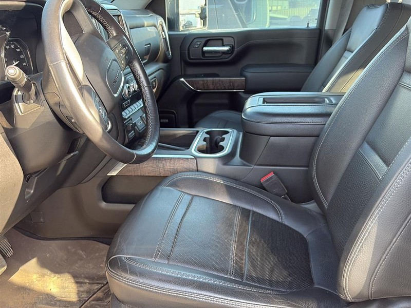 GMC Sierra 2500HD Vehicle Full-screen Gallery Image 08