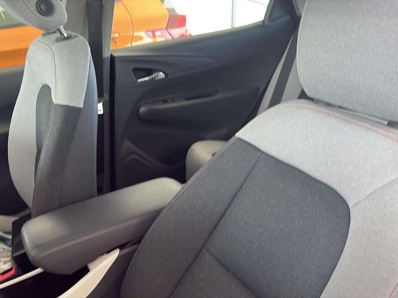 Chevrolet Bolt EV Vehicle Full-screen Gallery Image 10