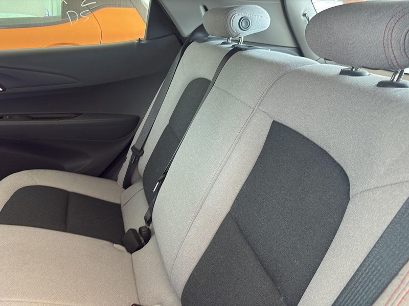 Chevrolet Bolt EV Vehicle Full-screen Gallery Image 11