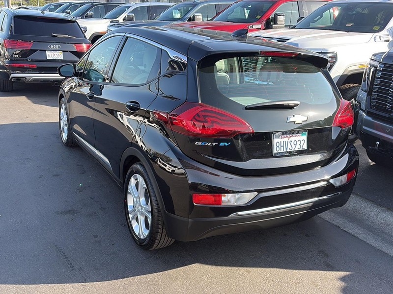Chevrolet Bolt EV Vehicle Full-screen Gallery Image 14