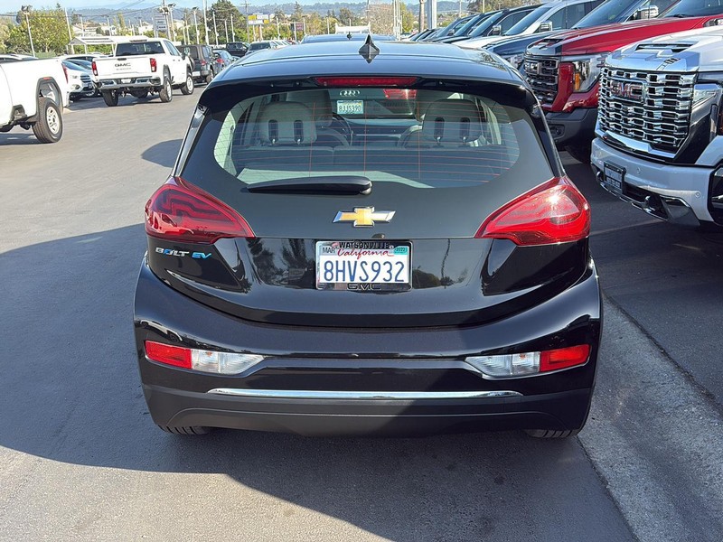 Chevrolet Bolt EV Vehicle Full-screen Gallery Image 15