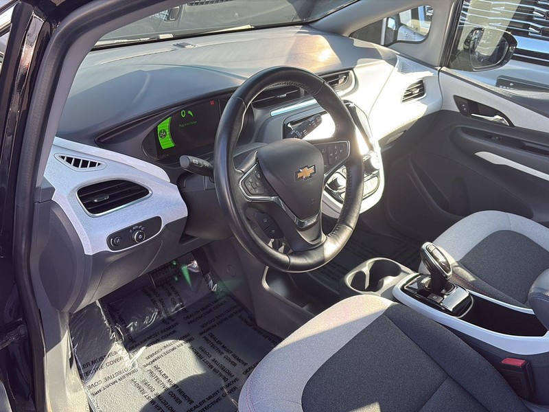 Chevrolet Bolt EV Vehicle Full-screen Gallery Image 19