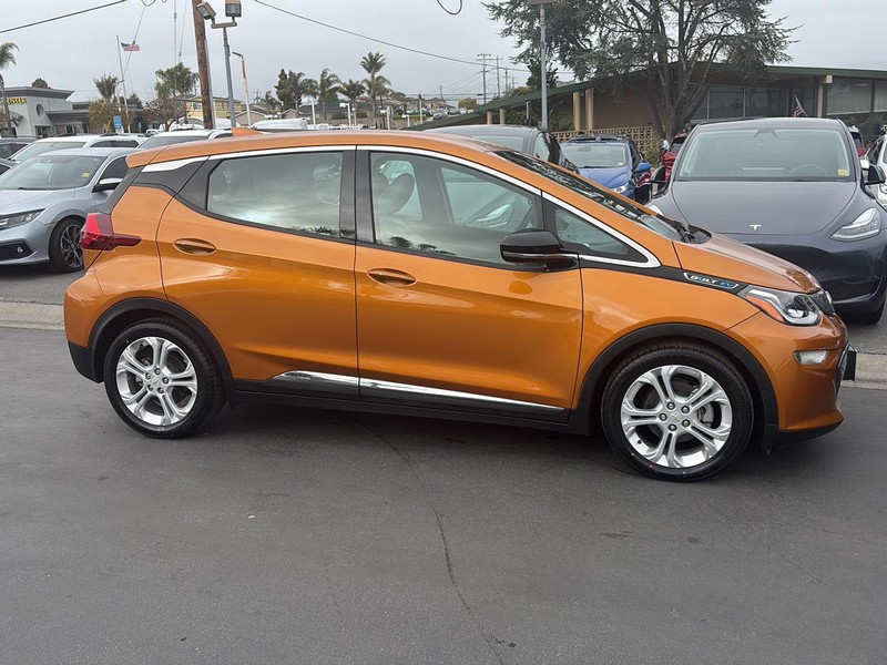 Chevrolet Bolt EV Vehicle Full-screen Gallery Image 10
