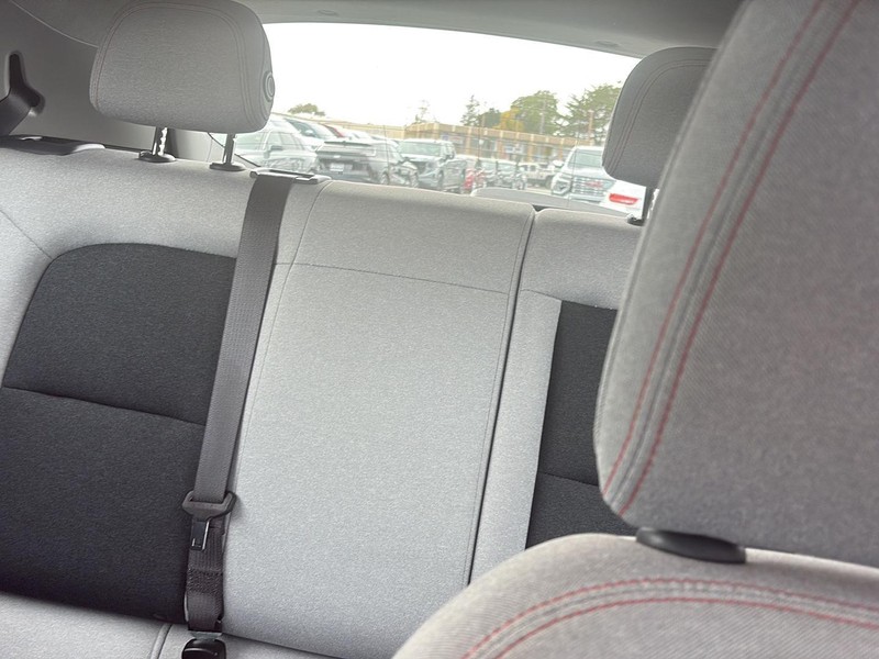 Chevrolet Bolt EV Vehicle Full-screen Gallery Image 20