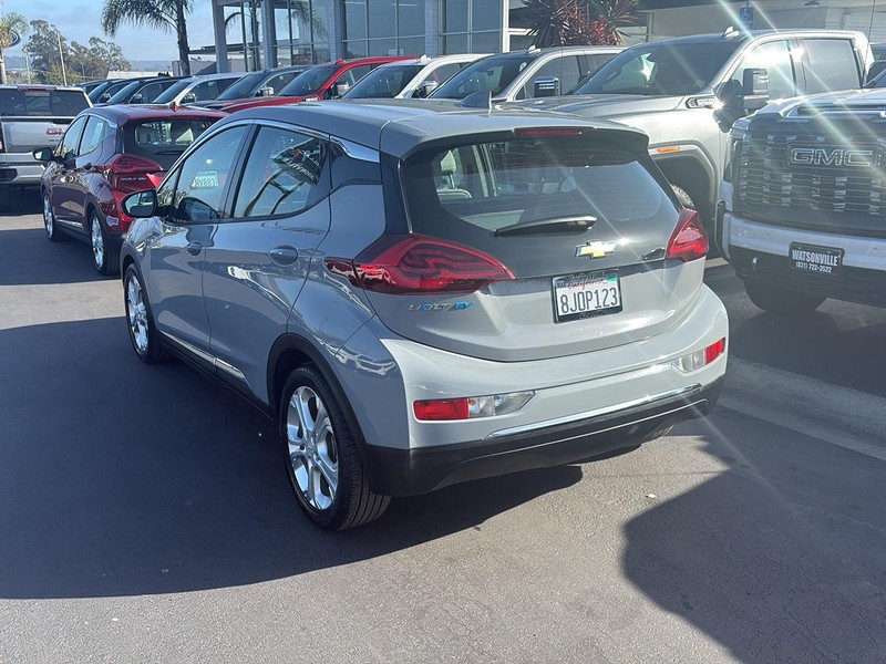 Chevrolet Bolt EV Vehicle Full-screen Gallery Image 15