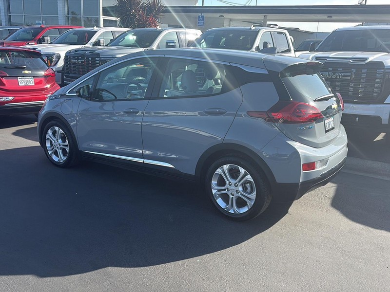 Chevrolet Bolt EV Vehicle Full-screen Gallery Image 16