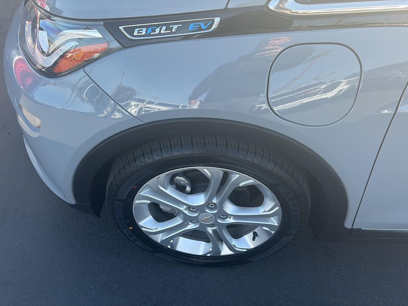 Chevrolet Bolt EV Vehicle Full-screen Gallery Image 18