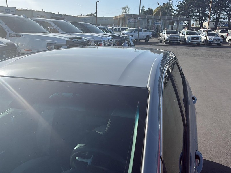 Chevrolet Bolt EV Vehicle Full-screen Gallery Image 19