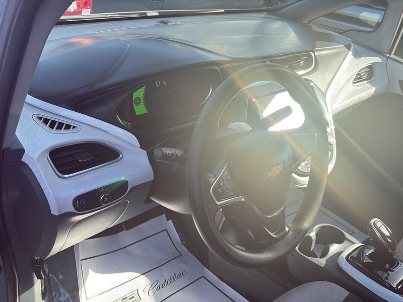 Chevrolet Bolt EV Vehicle Full-screen Gallery Image 22