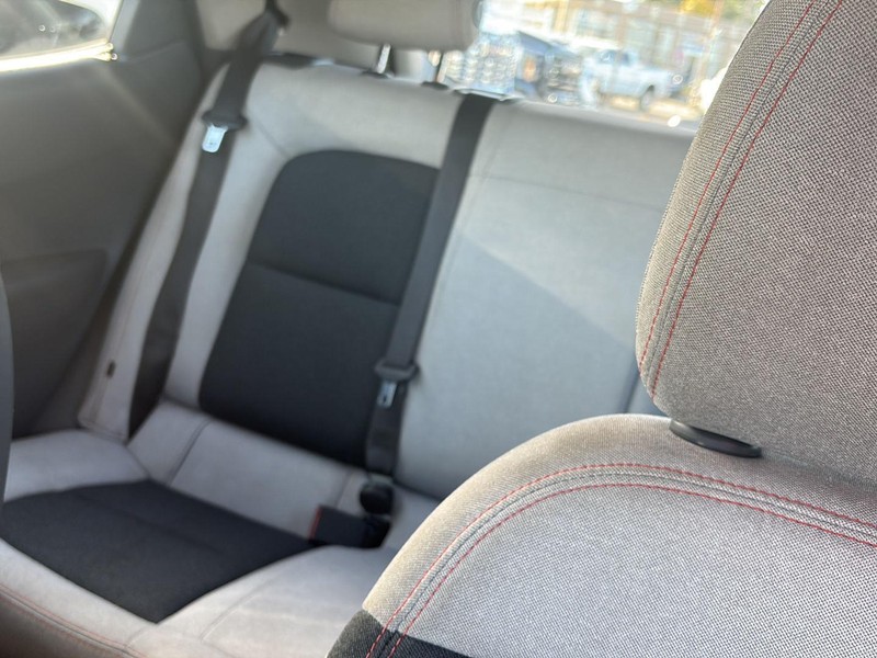 Chevrolet Bolt EV Vehicle Full-screen Gallery Image 24