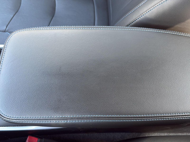 Chevrolet Volt Vehicle Full-screen Gallery Image 20
