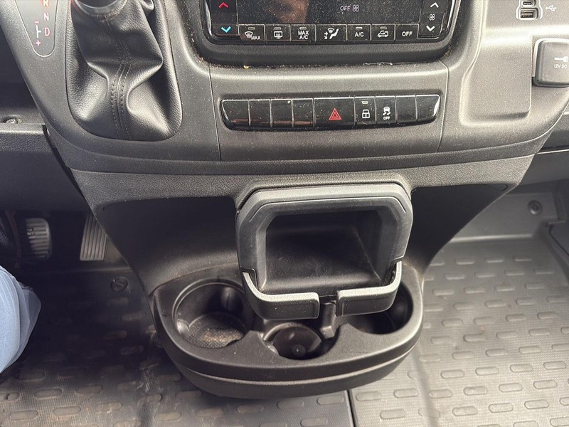 Ram ProMaster Cargo Van Vehicle Full-screen Gallery Image 17