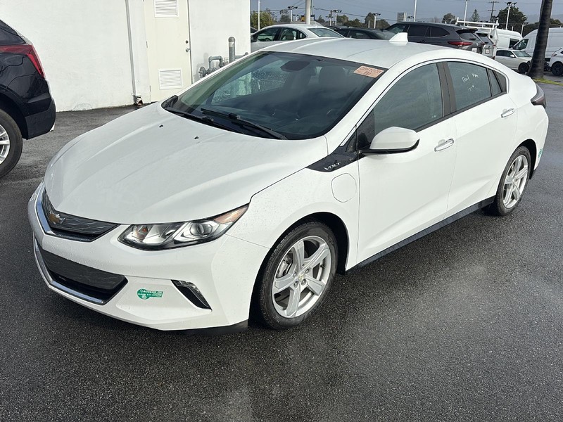 Chevrolet Volt Vehicle Full-screen Gallery Image 07