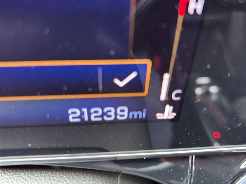 Chevrolet Trax Vehicle Full-screen Gallery Image 15