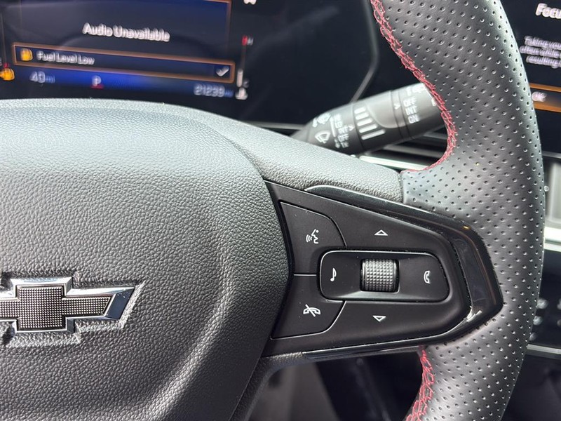 Chevrolet Trax Vehicle Full-screen Gallery Image 18