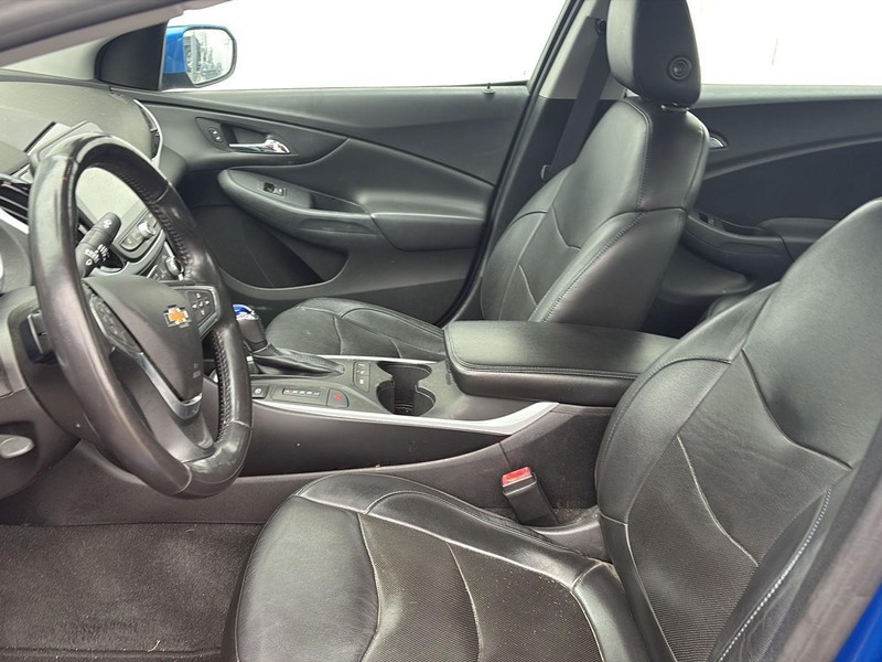 Chevrolet Volt Vehicle Full-screen Gallery Image 11