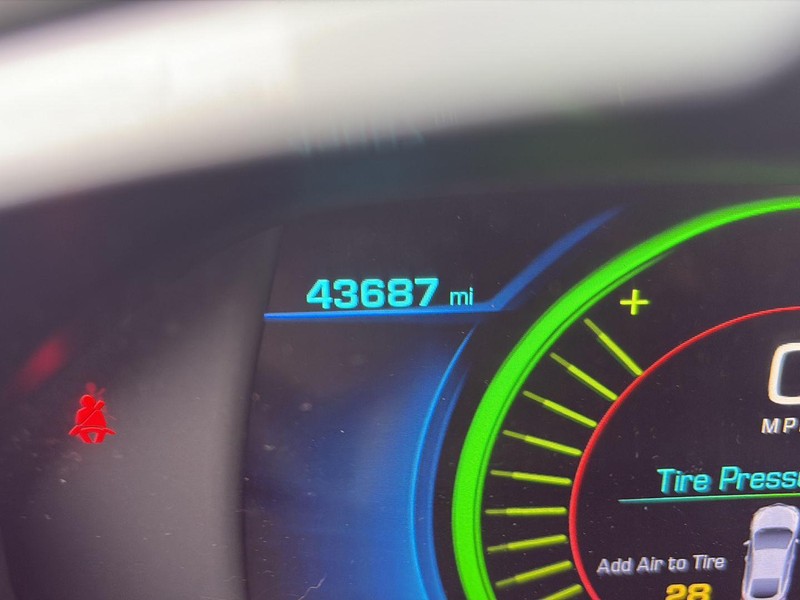Chevrolet Volt Vehicle Full-screen Gallery Image 14