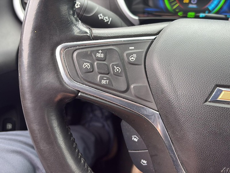 Chevrolet Volt Vehicle Full-screen Gallery Image 15