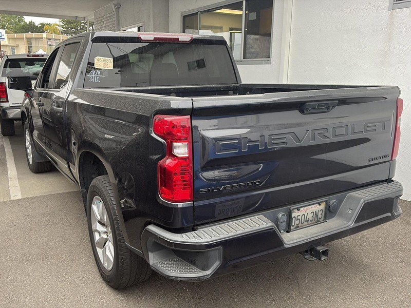 Chevrolet Silverado 1500 Vehicle Full-screen Gallery Image 05