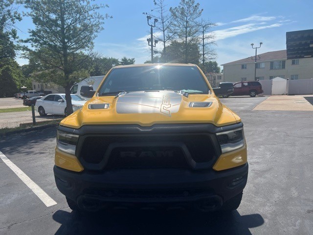 Ram 1500 Vehicle Full-screen Gallery Image 2