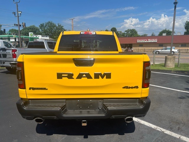 Ram 1500 Vehicle Full-screen Gallery Image 5