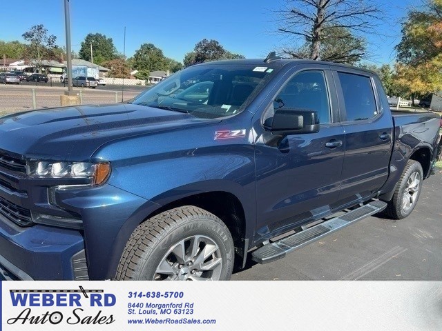 Chevrolet Silverado 1500 4WD RST Crew Cab - St. Louis MO