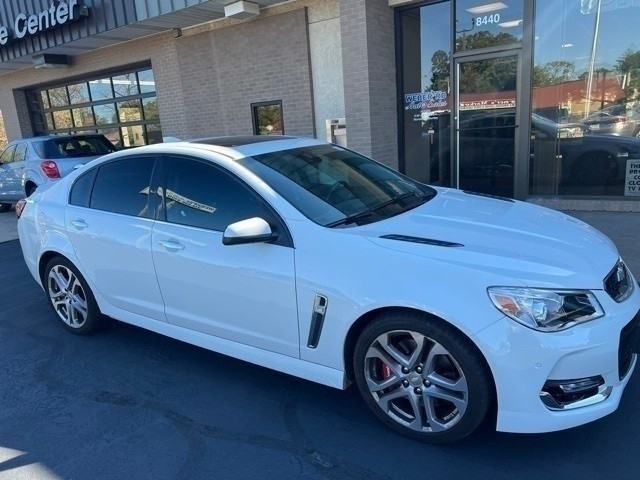 Chevrolet SS Vehicle Full-screen Gallery Image 3
